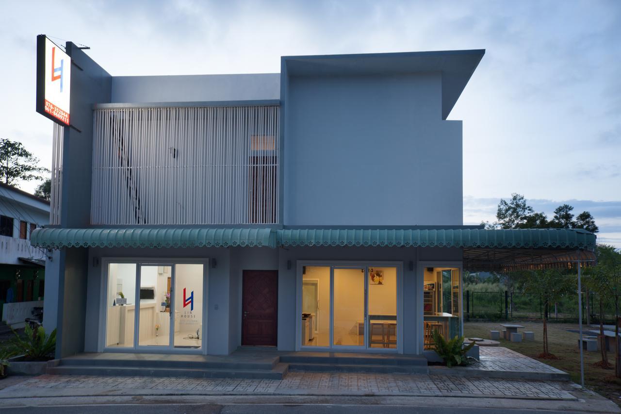 Lin House Hotel Thalang Bagian luar foto